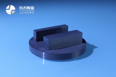 氮化硅和碳化硅有什么區(qū)別 氮化硅和碳化硅有什么區(qū)別